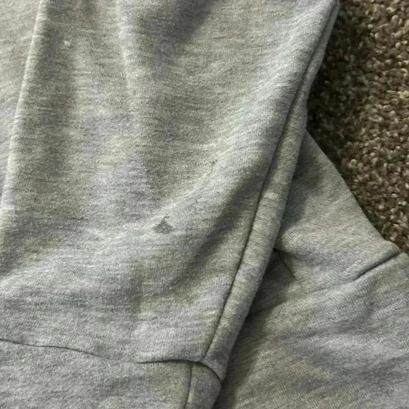 Women’s nike dri-fit hooded sweatshirt. Read description Size medium - Picture 7 of 7